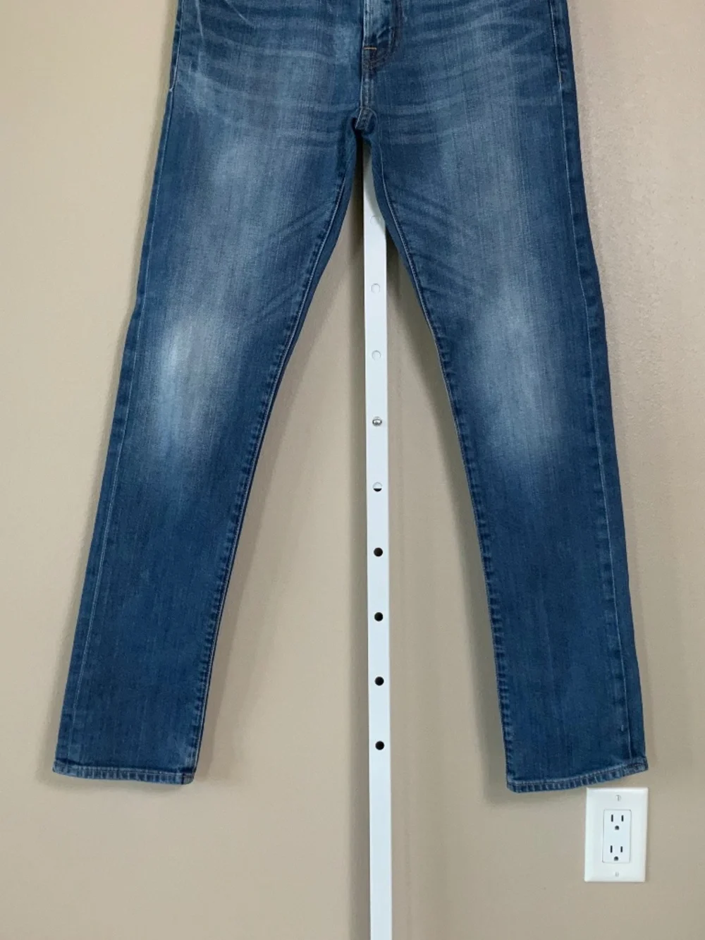 American Eagle Distressed Wash Slim Jeans Lot of (2)